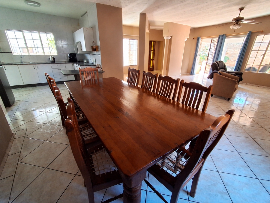 3 Bedroom Property for Sale in Safari Gardens North West
